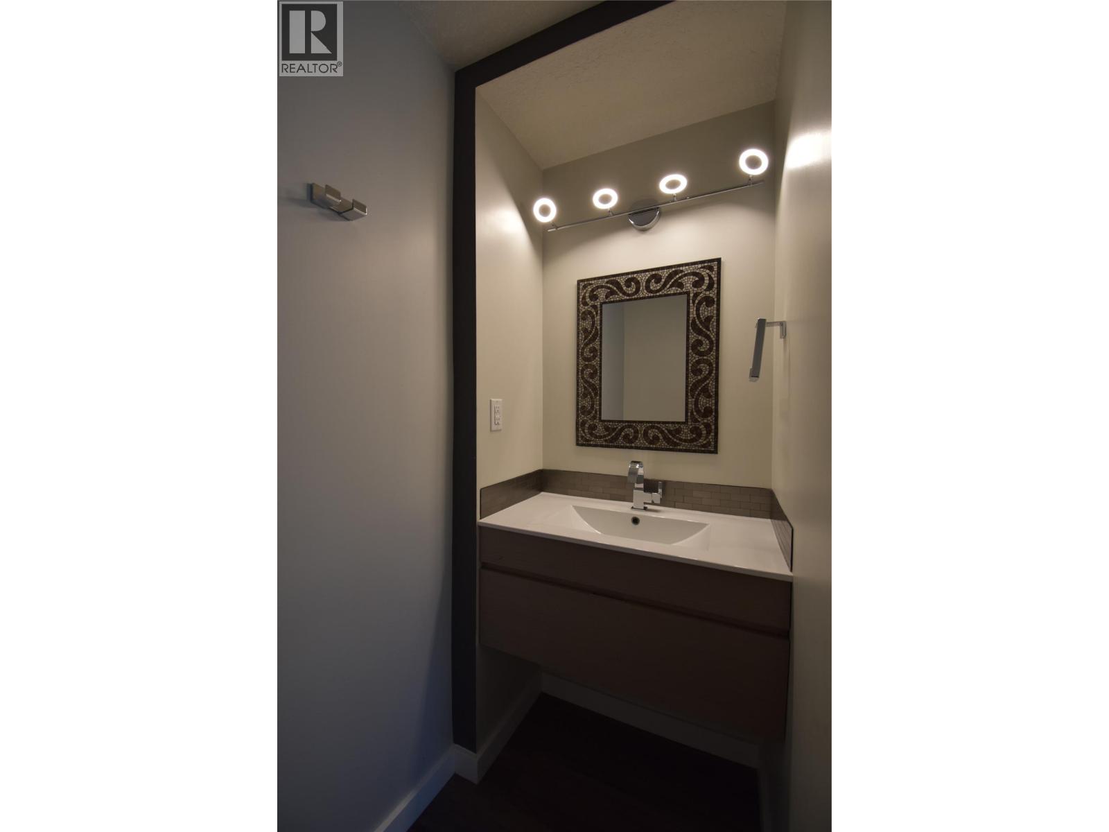 75 Mill Road, Fruitvale, British Columbia  V0G 1L1 - Photo 15 - 10388468