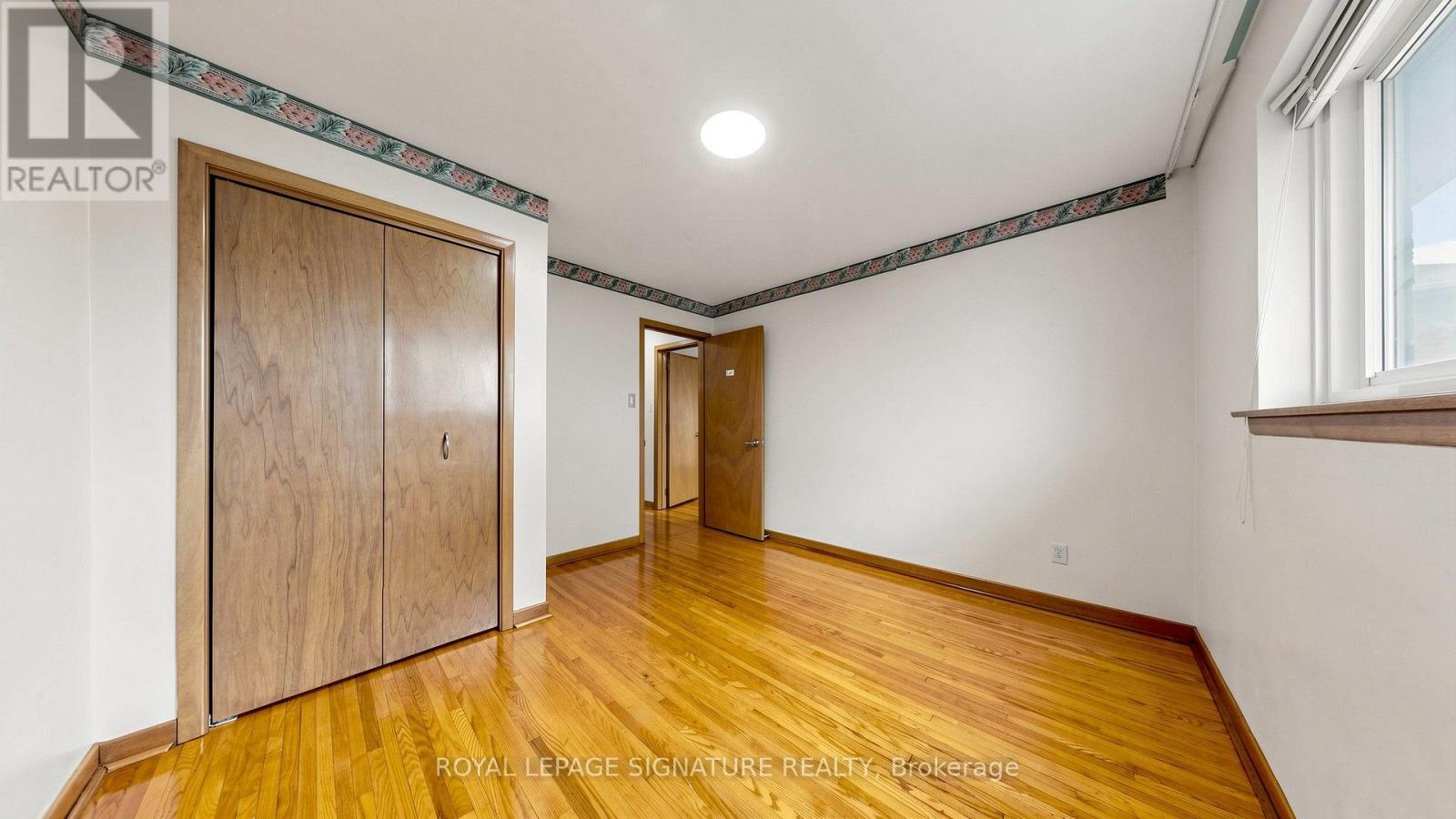 146 Maybourne Avenue, Toronto, Ontario  M1L 2W6 - Photo 15 - E13685256