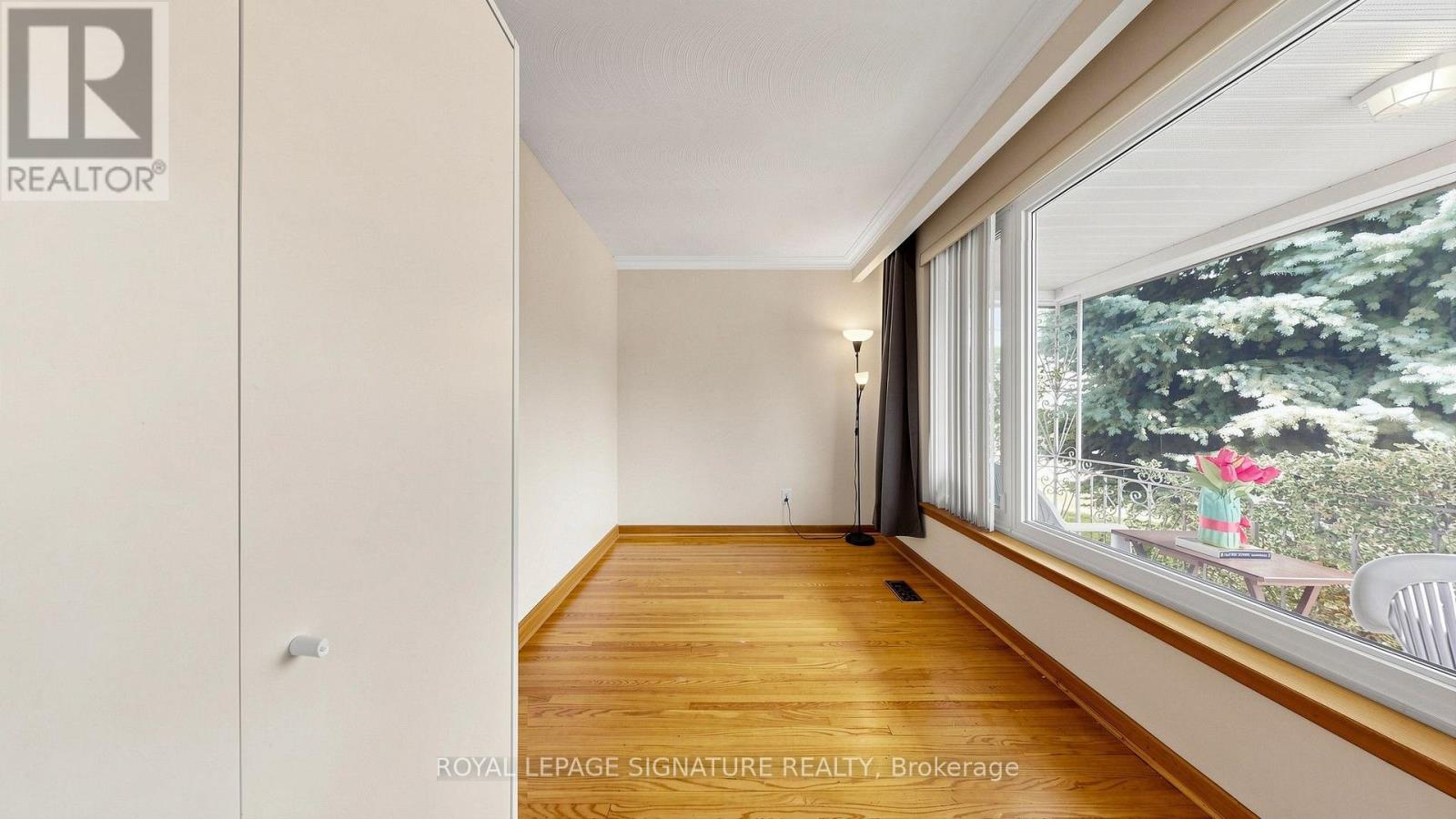 146 Maybourne Avenue, Toronto, Ontario  M1L 2W6 - Photo 23 - E13685256