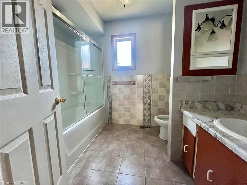 10480 Lonsdale Crescent, Windsor, Ontario  N8R 2E3 - Photo 10 - 40853352