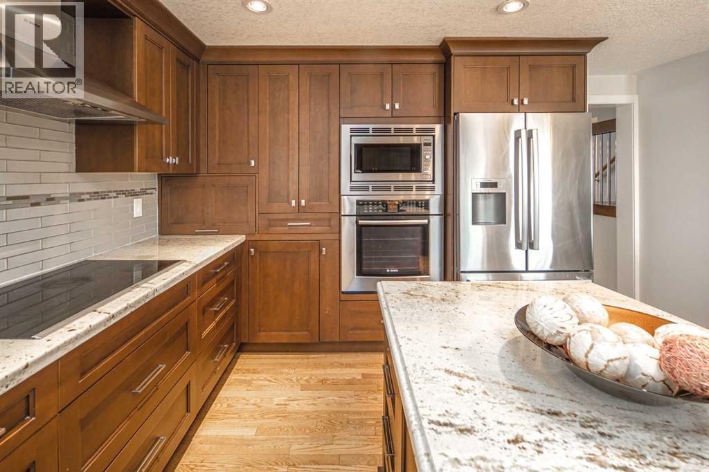 2612 Signal Hill Drive SW, Calgary, Alberta  T3H 2T7 - Photo 10 - A2336003