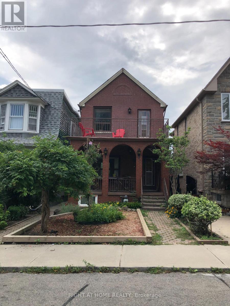 564 CONCORD AVENUE, Toronto, Ontario