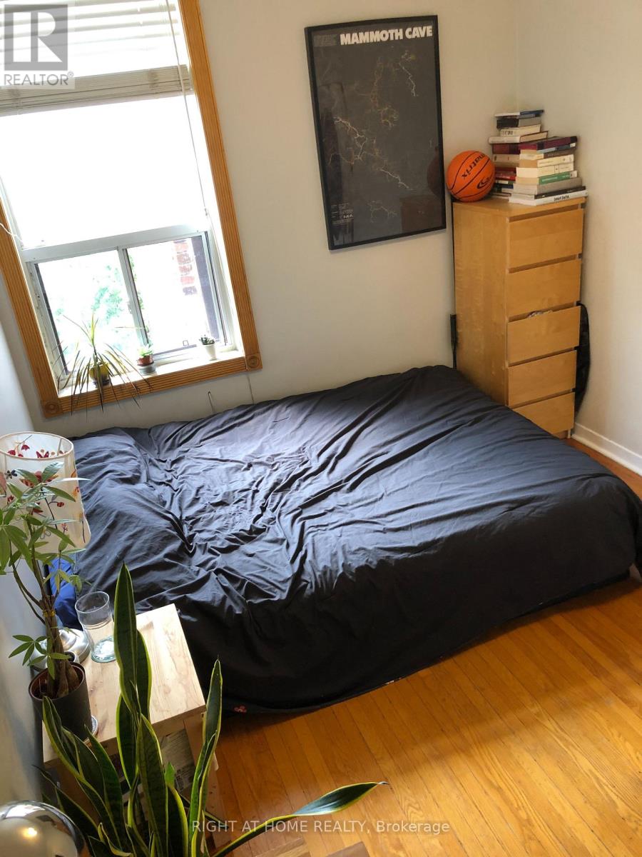 564 Concord Avenue, Toronto, Ontario  M6H 2R1 - Photo 10 - W13685222