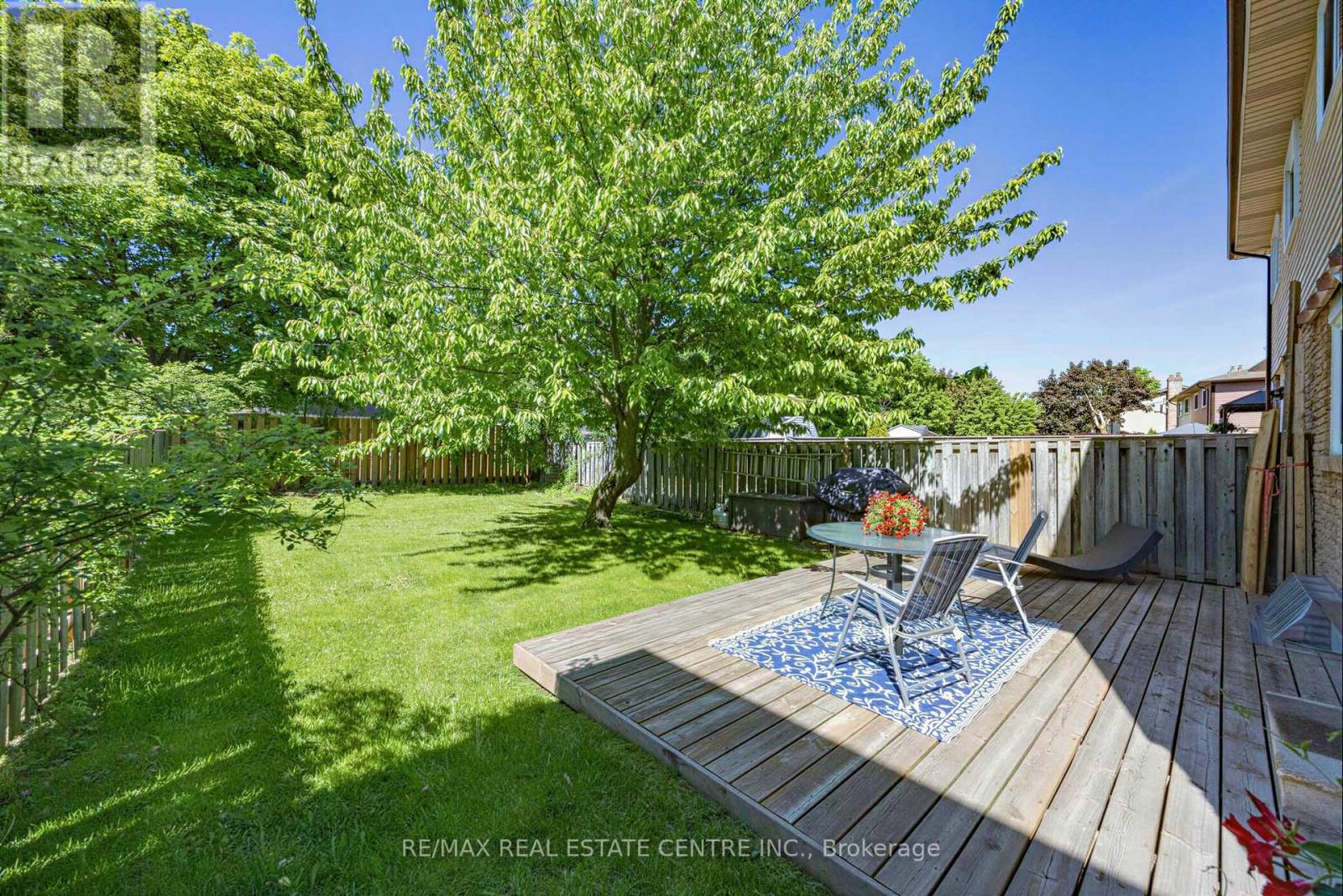 6348 Atherly Crescent, Mississauga, Ontario  L5N 2J2 - Photo 4 - W13685238