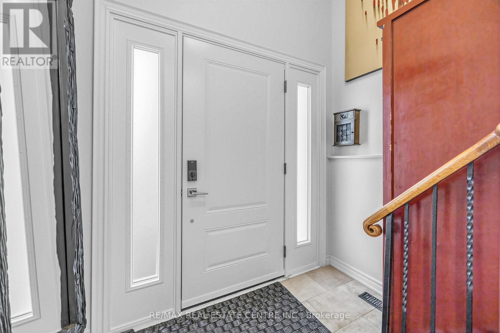 6348 Atherly Crescent, Mississauga, Ontario  L5N 2J2 - Photo 8 - W13685238