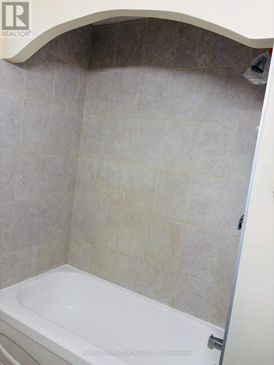 1129 Valentine Drive, Cambridge, Ontario  N3H 2N9 - Photo 14 - X13685230