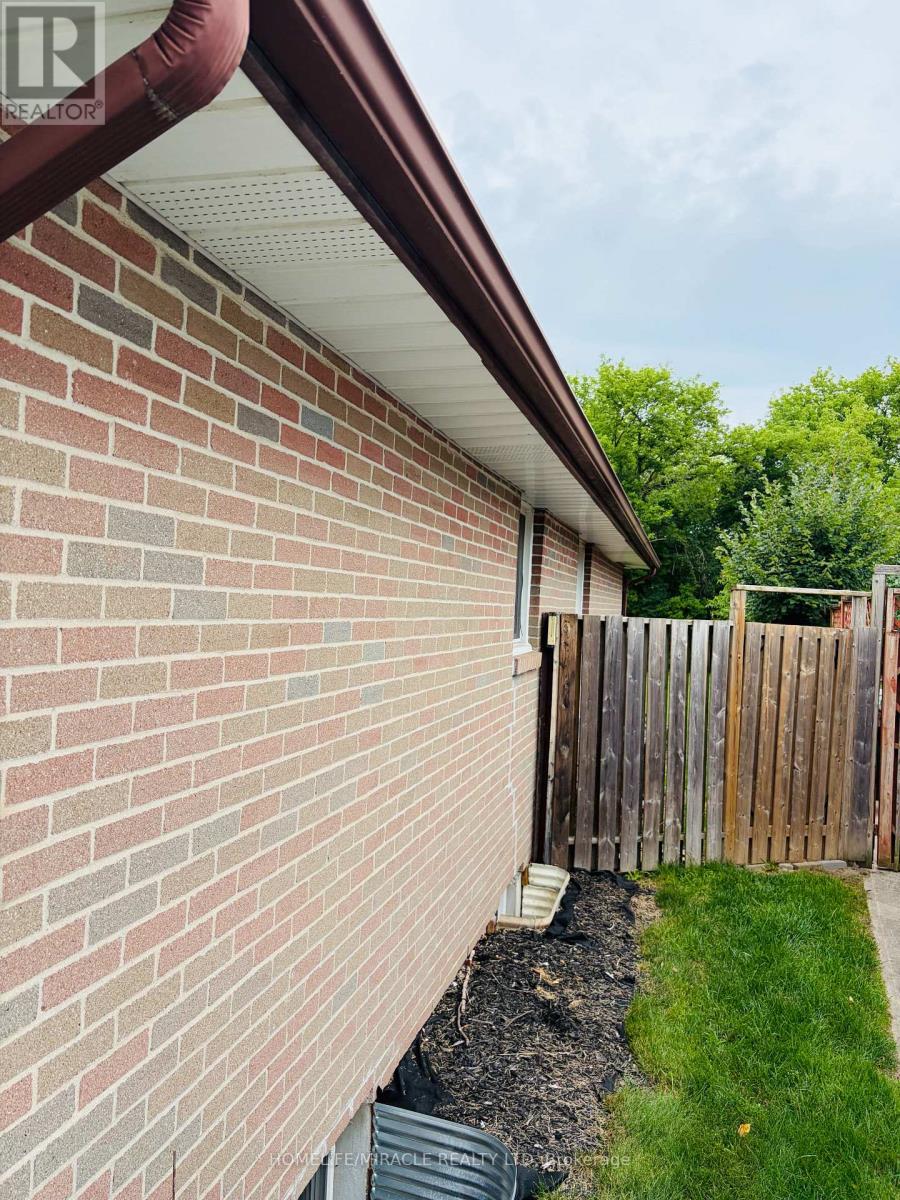 1129 Valentine Drive, Cambridge, Ontario  N3H 2N9 - Photo 17 - X13685230