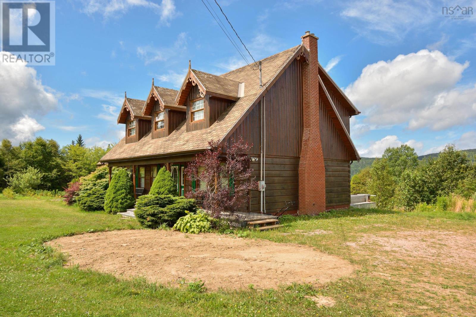 776 105 Highway, Boularderie East, Nova Scotia  B1X 1J4 - Photo 2 - 202600544