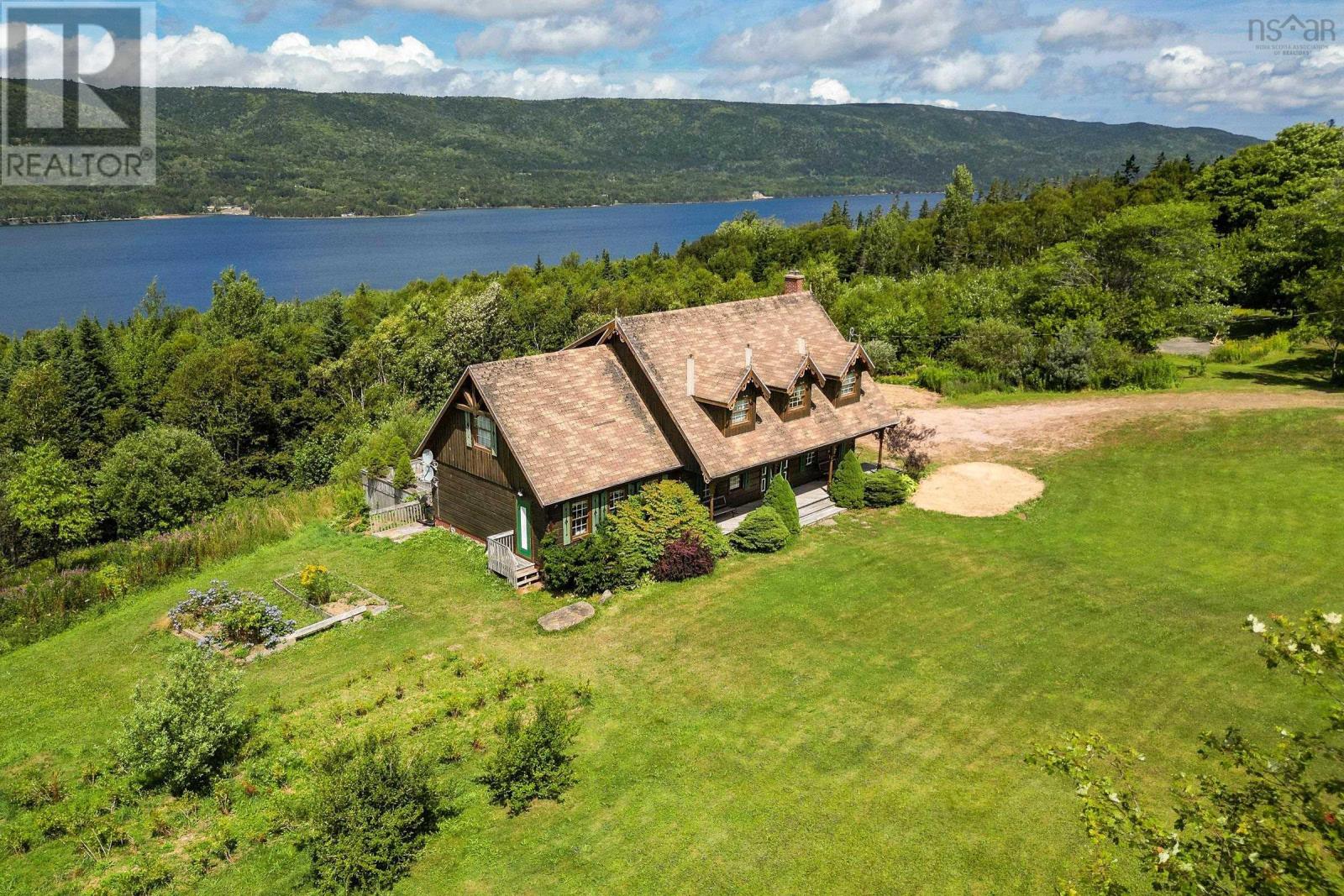 776 105 Highway, Boularderie East, Nova Scotia  B1X 1J4 - Photo 45 - 202600544