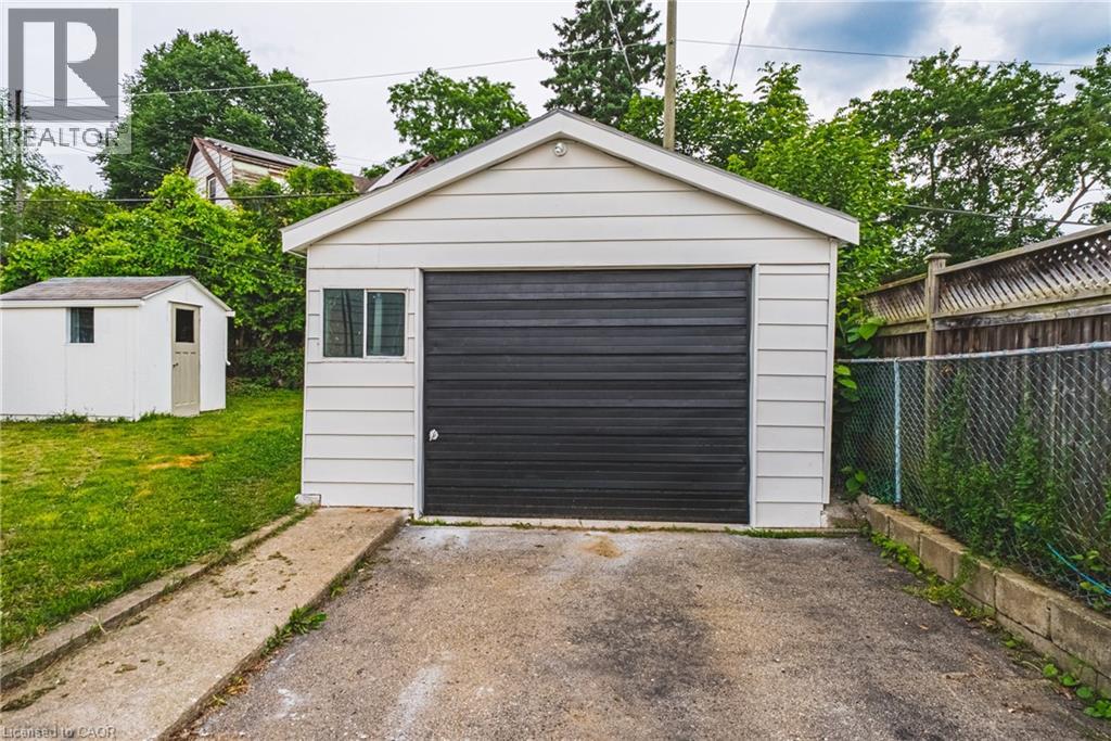 11 Broadview Avenue, Cambridge, Ontario  N1R 3V6 - Photo 28 - 40843501