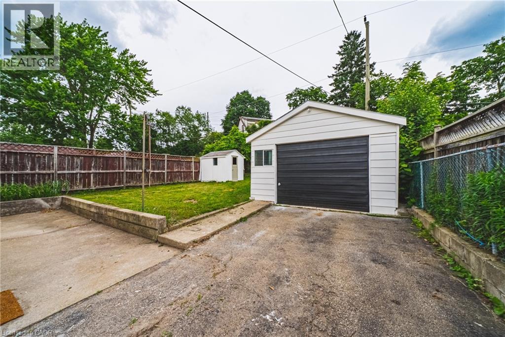 11 Broadview Avenue, Cambridge, Ontario  N1R 3V6 - Photo 5 - 40843501
