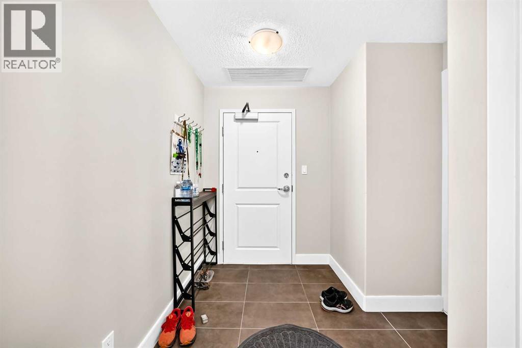 1407, 77 Spruce Place Sw, Calgary, Alberta  T3C 3X6 - Photo 3 - A2325372