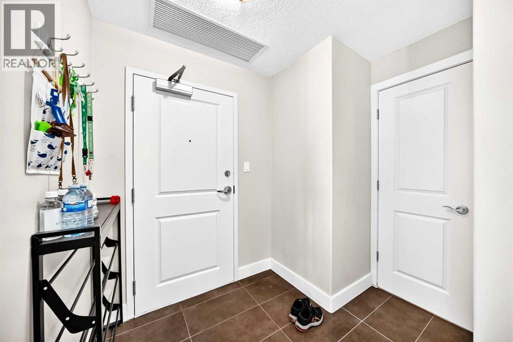 1407, 77 Spruce Place Sw, Calgary, Alberta  T3C 3X6 - Photo 4 - A2325372