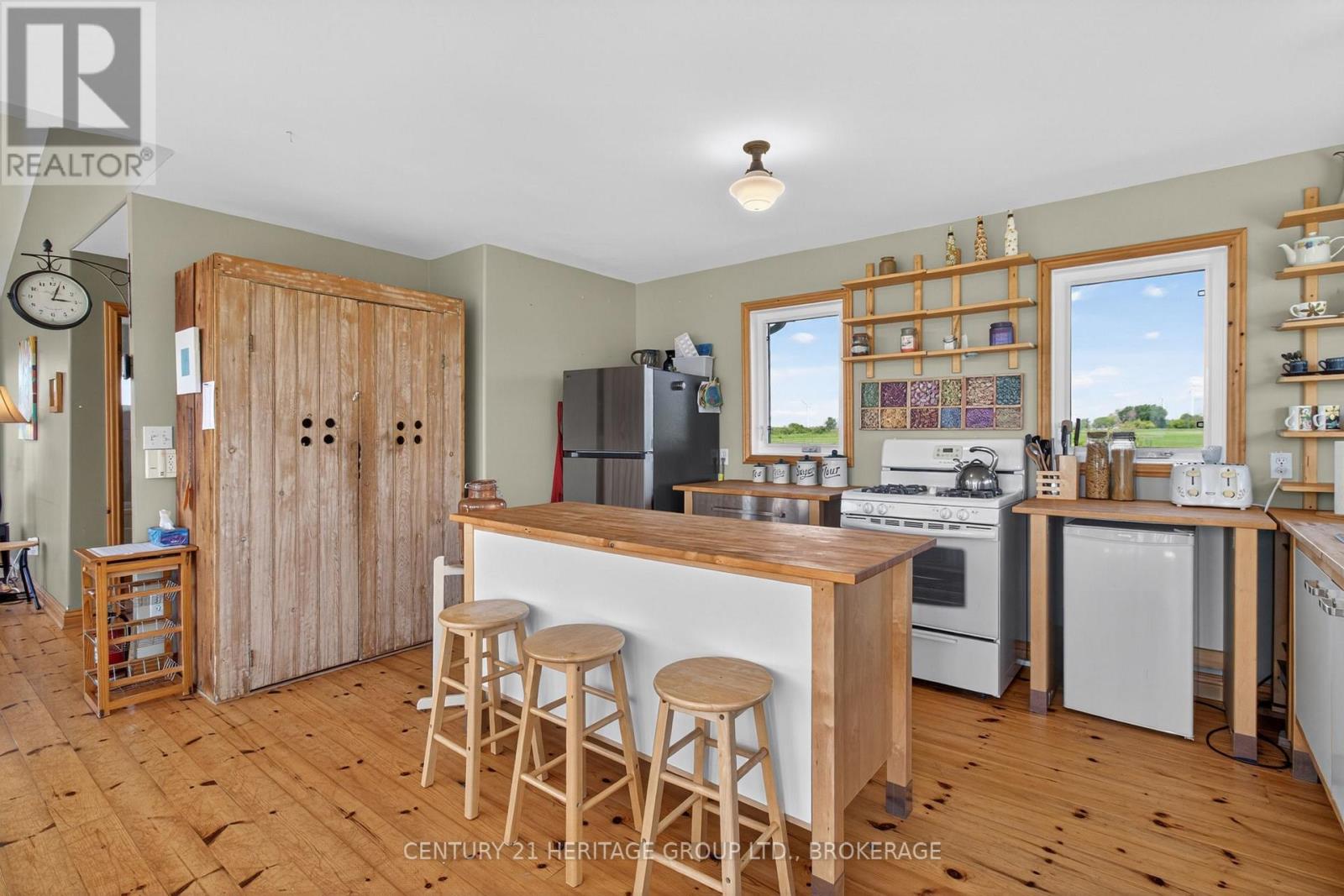 648 Third Line Road, Frontenac Islands, Ontario  K0H 2Y0 - Photo 8 - X13685276