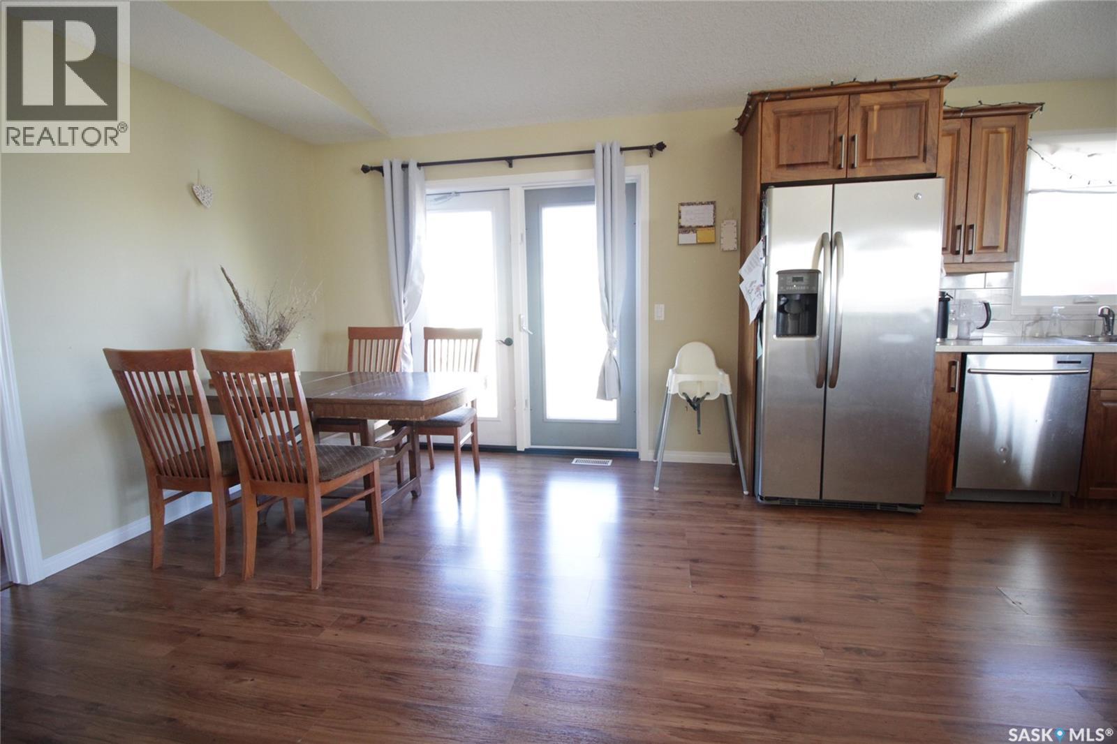 113 Robertson Street, Maryfield, Saskatchewan  S0G 3K0 - Photo 11 - SK045872
