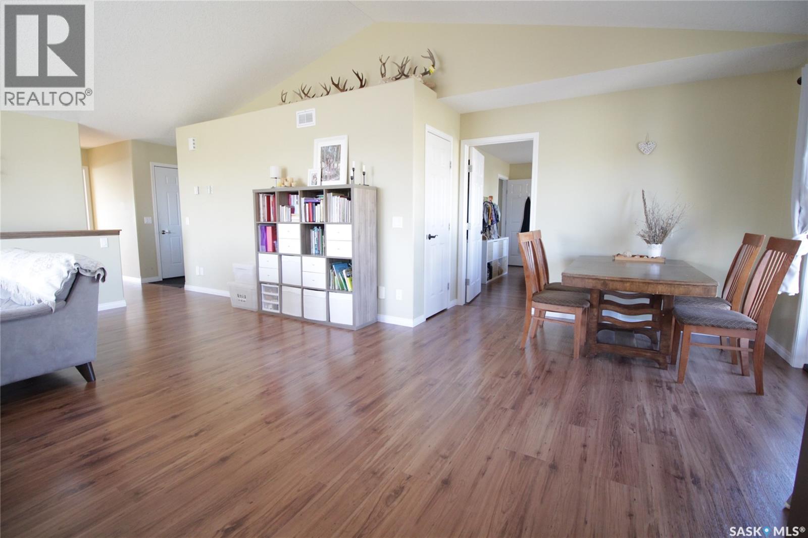 113 Robertson Street, Maryfield, Saskatchewan  S0G 3K0 - Photo 9 - SK045872