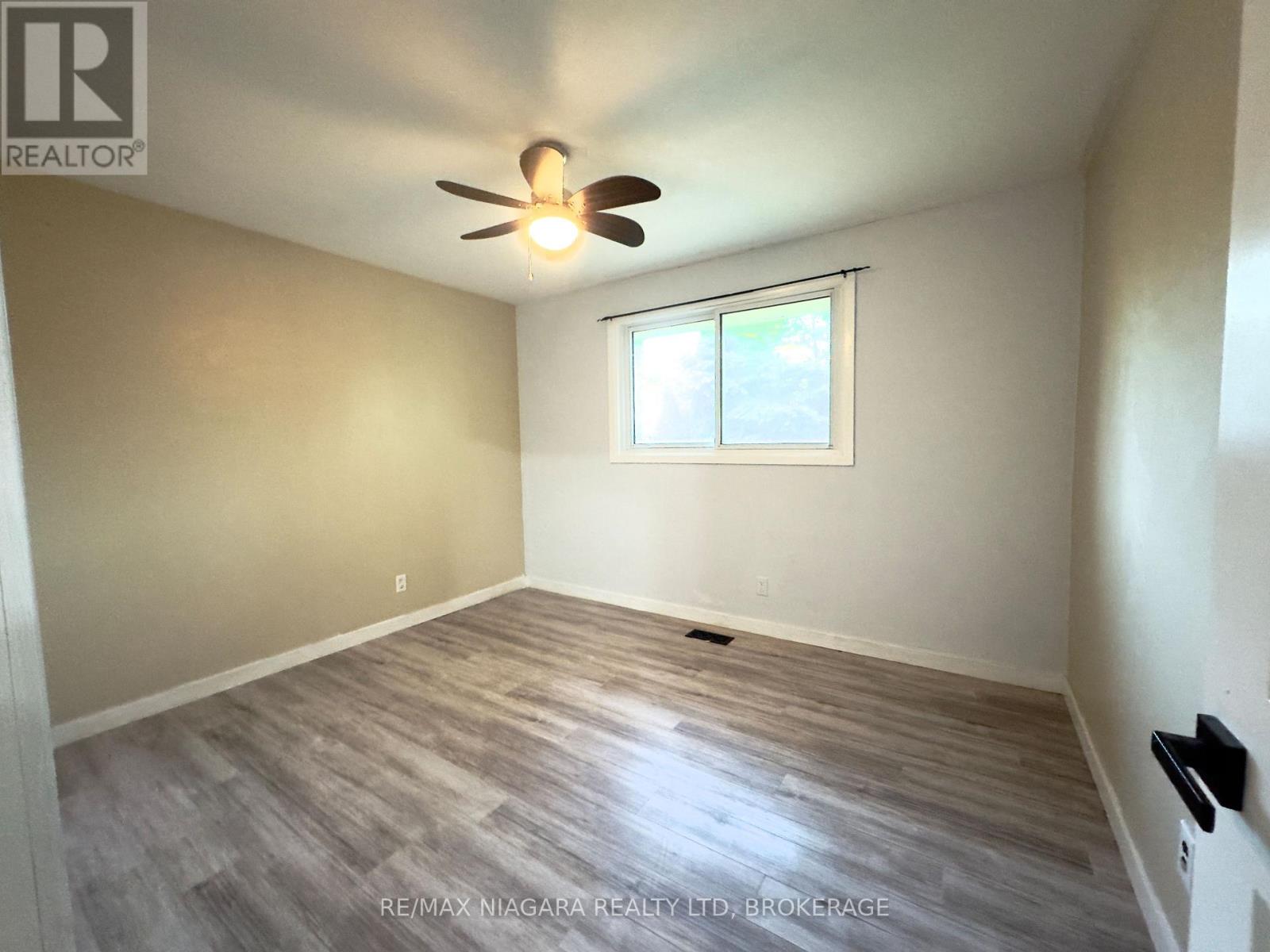 8 Lakehurst Drive, St. Catharines, Ontario L2N 4C2 - Photo 15 - X13586684