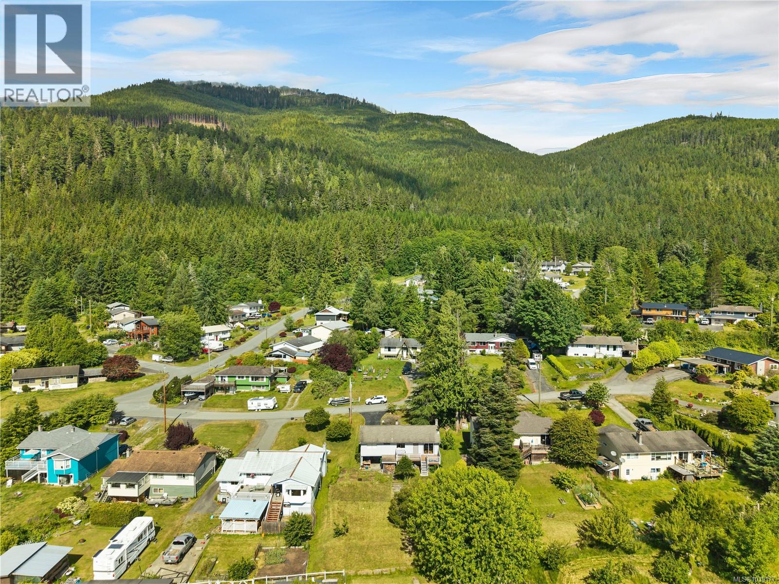 221 Spar St, Sayward, British Columbia  V0P 1R0 - Photo 89 - 1039177