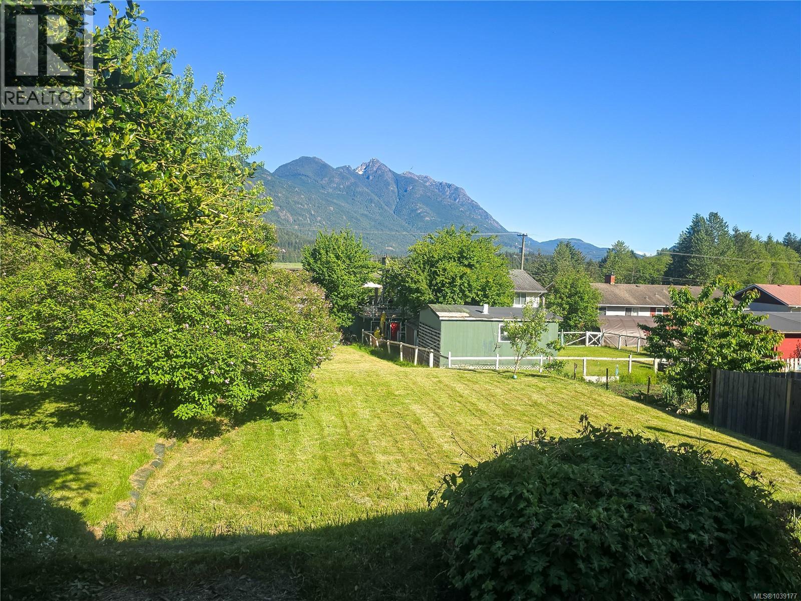 221 Spar St, Sayward, British Columbia  V0P 1R0 - Photo 70 - 1039177