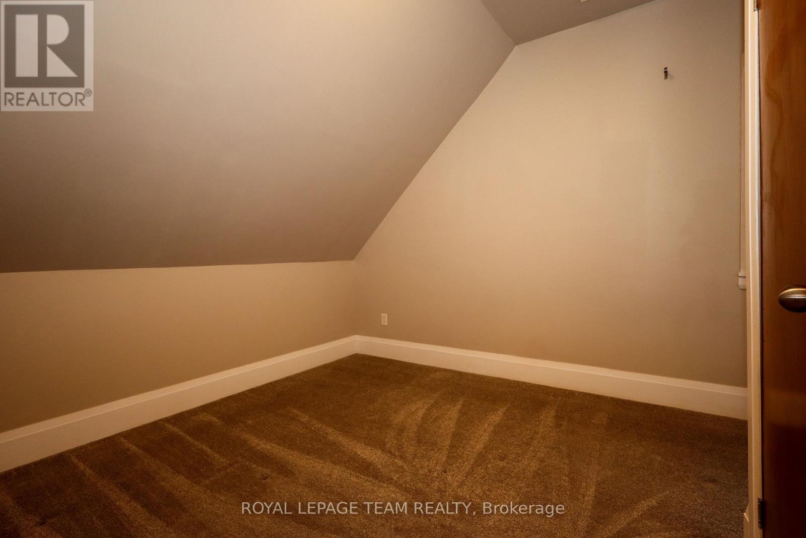 13867 County 13 Road, North Dundas, Ontario K0A 1R0 - Photo 12 - X13685288