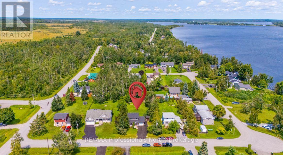 7 Greenwood Crescent, Kawartha Lakes (Woodville), Ontario  K0M 1B0 - Photo 2 - X13685358