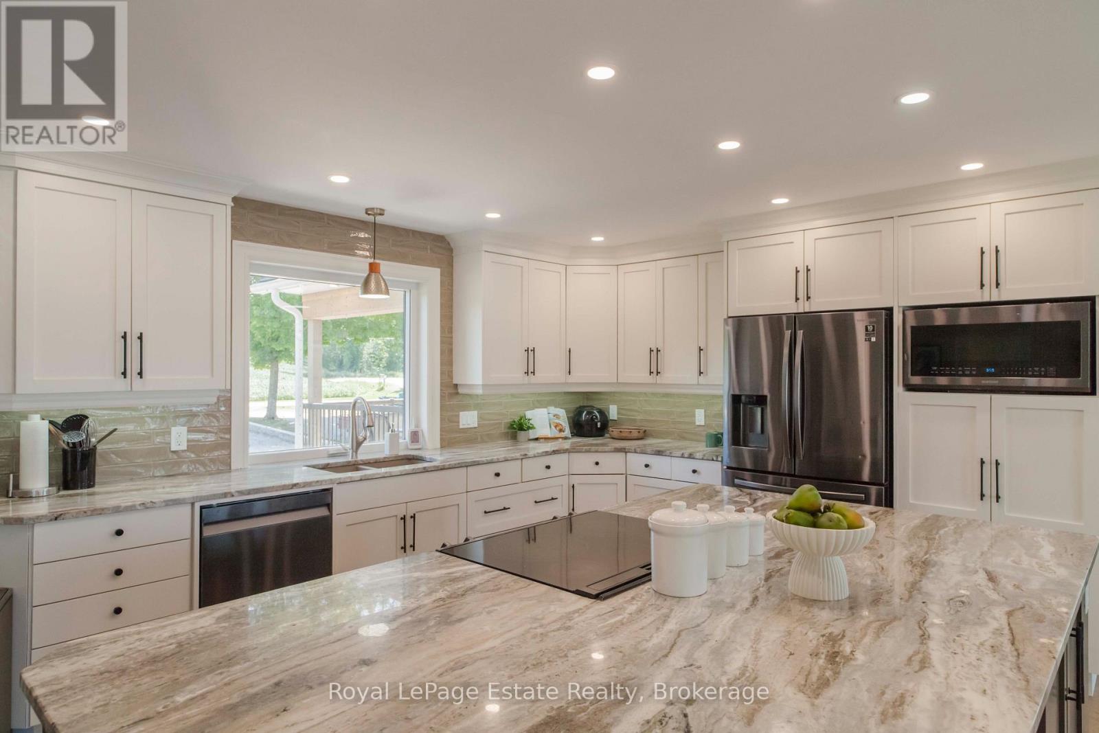 51 Macdonald Street, South Bruce Peninsula, Ontario  N0H 1A0 - Photo 40 - X13685362