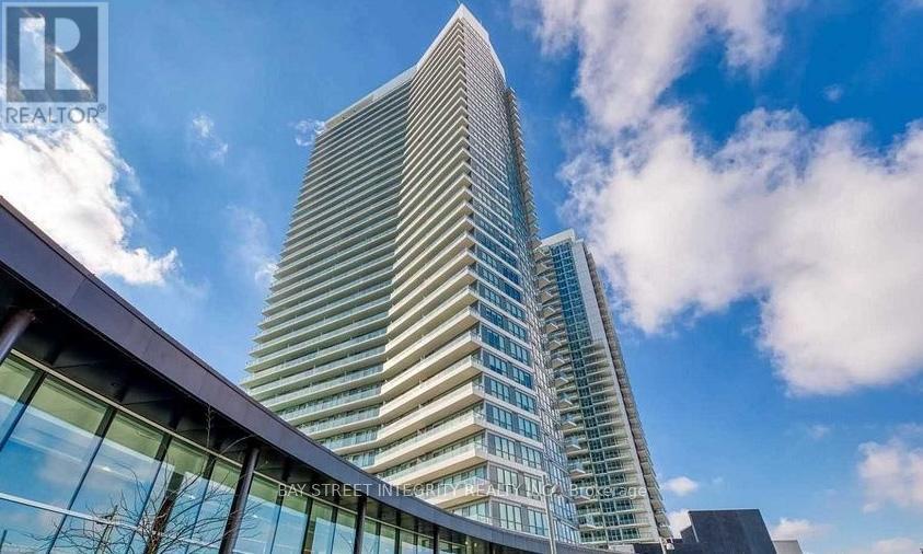303 - 117 Mcmahon Drive, Toronto, Ontario  M2K 0E4 - Photo 1 - C13685272