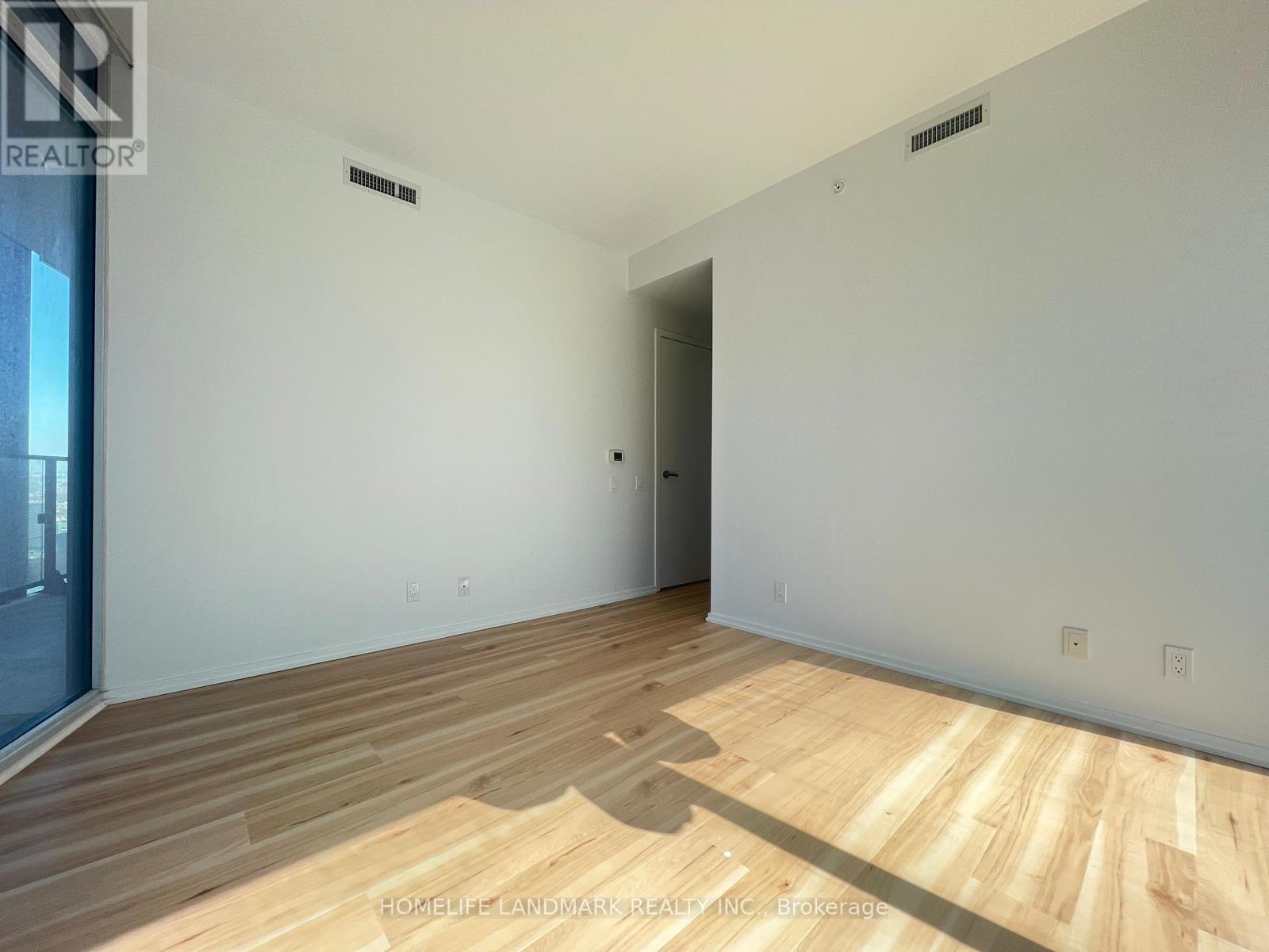2301 - 125 Peter Street, Toronto, Ontario  M5V 2G9 - Photo 3 - C13685280