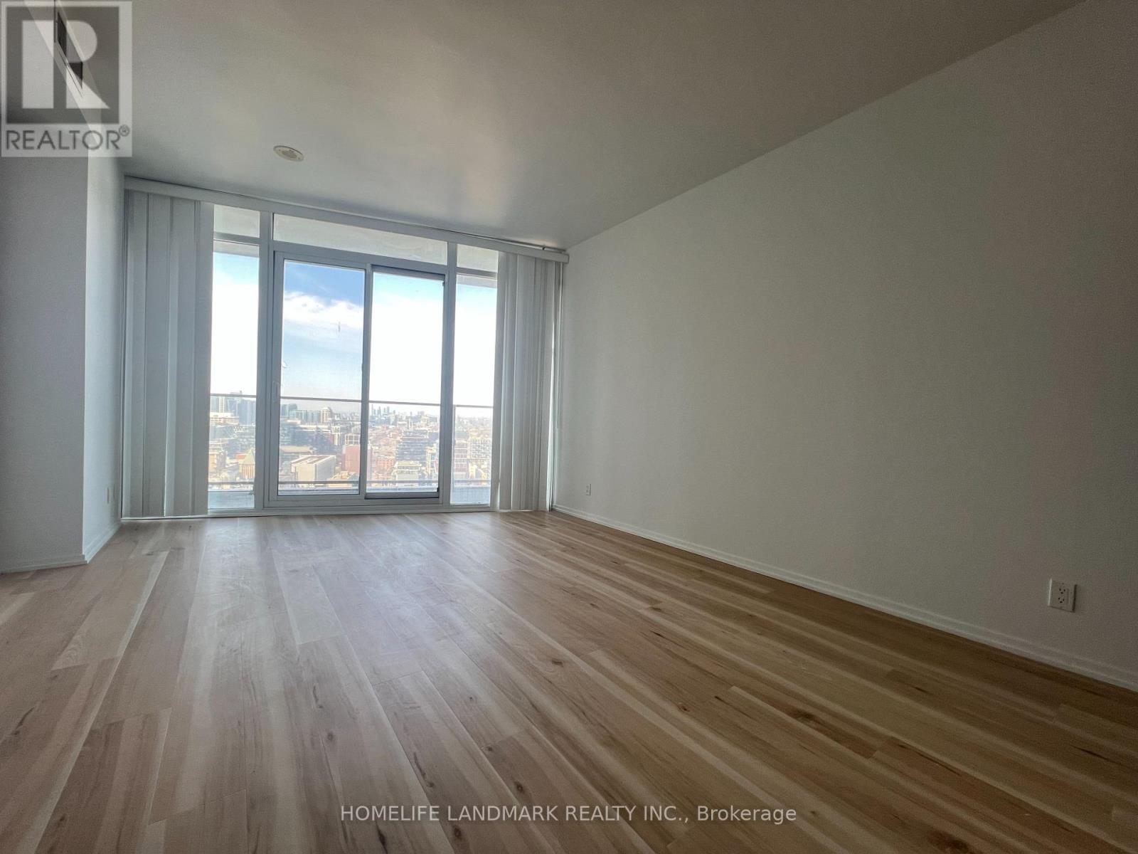 2301 - 125 Peter Street, Toronto, Ontario  M5V 2G9 - Photo 4 - C13685280