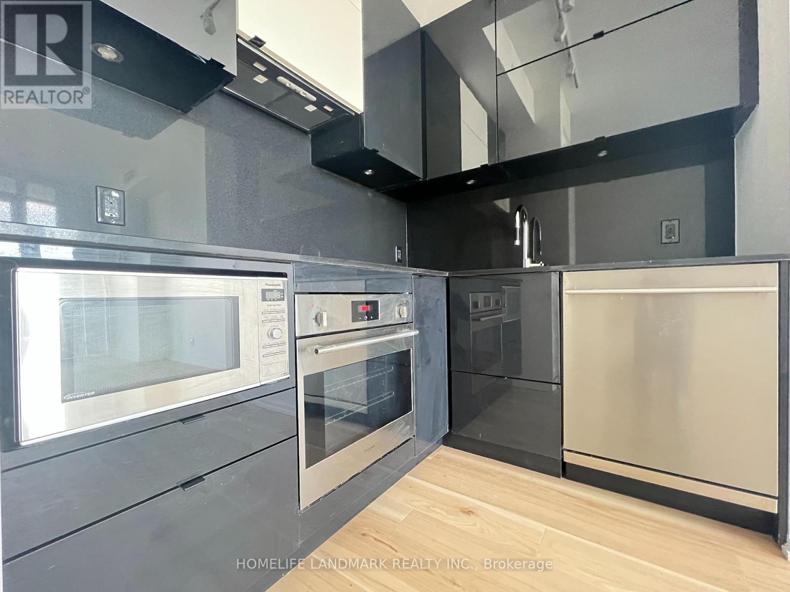 2301 - 125 Peter Street, Toronto, Ontario  M5V 2G9 - Photo 8 - C13685280