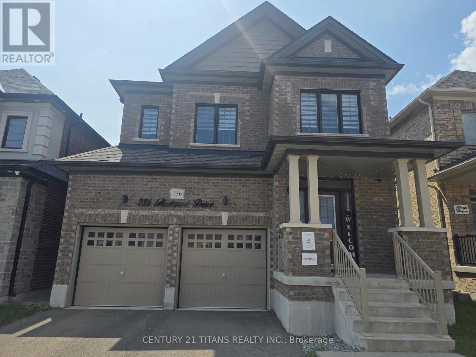236 FLEETWOOD DRIVE, Oshawa, Ontario