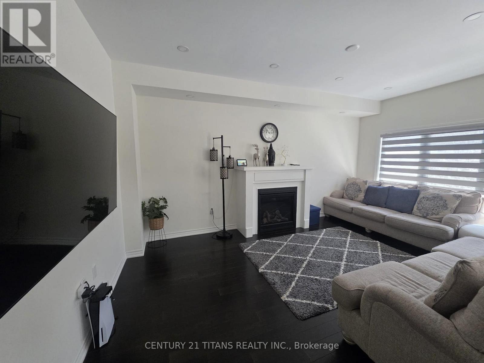 236 Fleetwood Drive, Oshawa, Ontario  L1K 3E7 - Photo 13 - E13685312