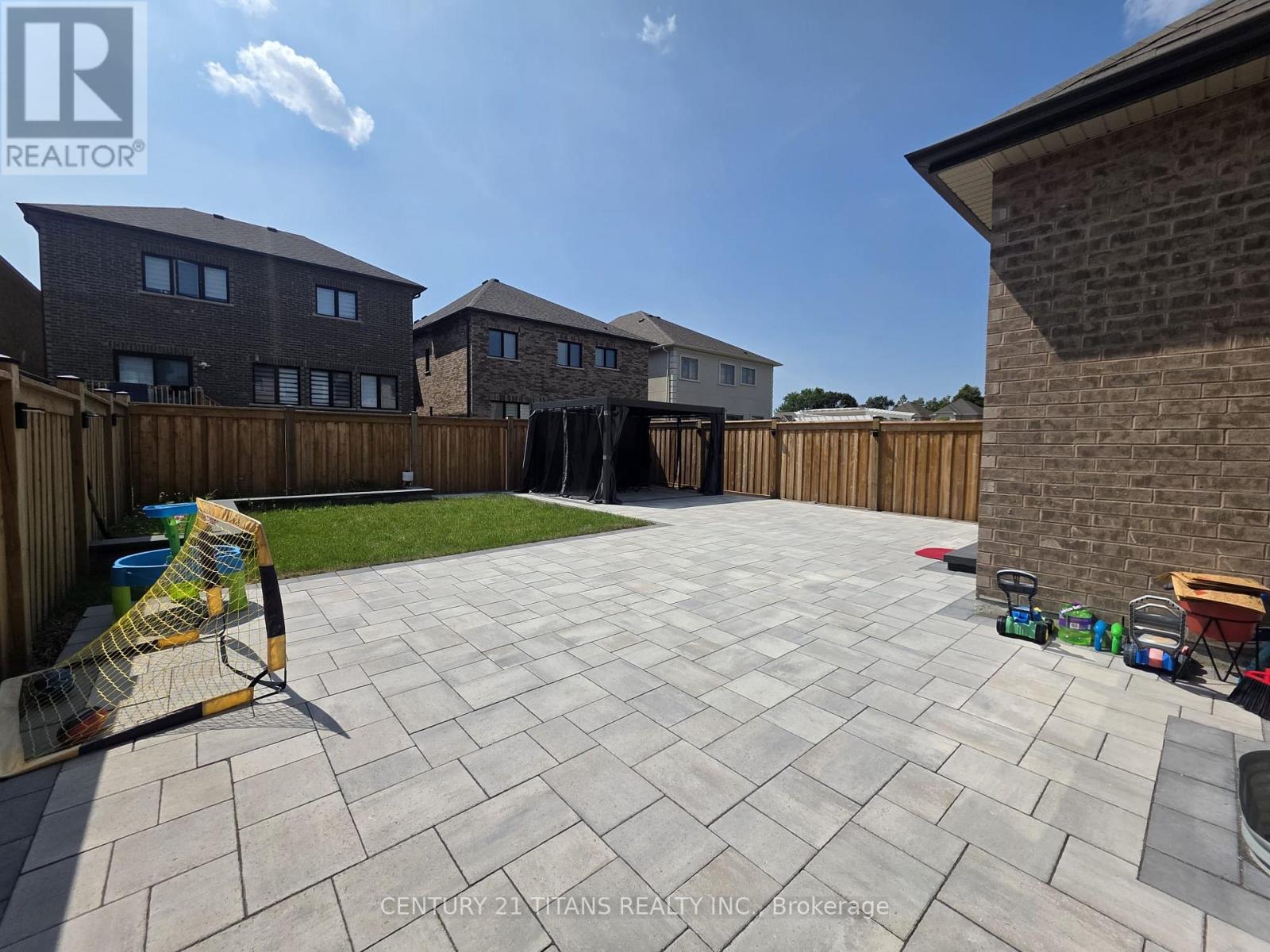 236 Fleetwood Drive, Oshawa, Ontario  L1K 3E7 - Photo 19 - E13685312