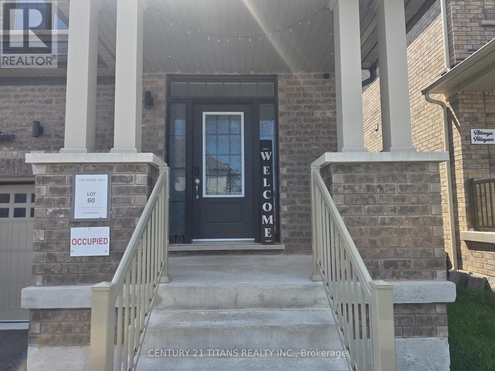 236 Fleetwood Drive, Oshawa, Ontario  L1K 3E7 - Photo 2 - E13685312
