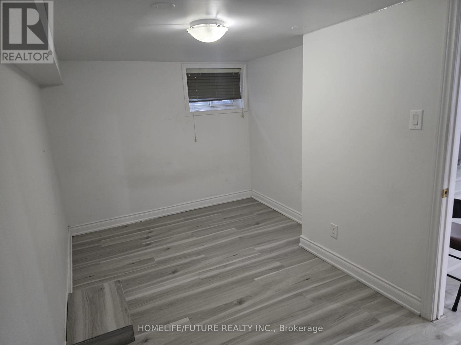 Bsmt - 14 Furlong Court, Toronto, Ontario  M1J 1Y8 - Photo 12 - E13685316