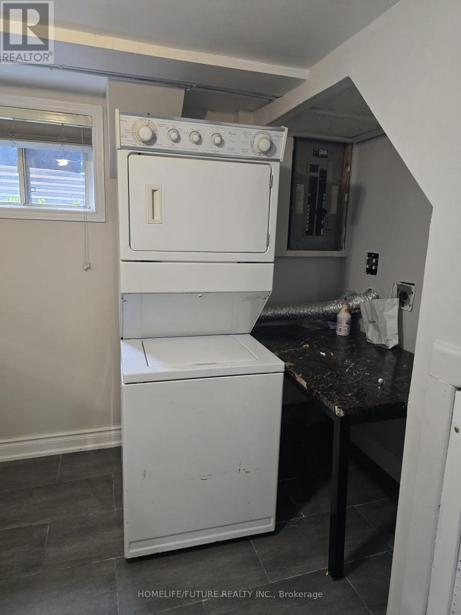 Bsmt - 14 Furlong Court, Toronto, Ontario  M1J 1Y8 - Photo 4 - E13685316
