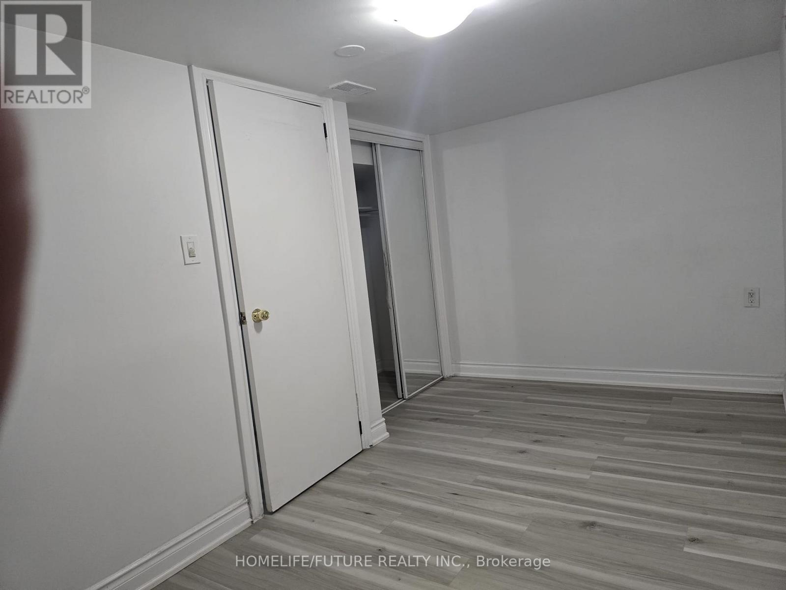 Bsmt - 14 Furlong Court, Toronto, Ontario  M1J 1Y8 - Photo 5 - E13685316