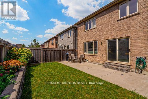 55 Formosa Avenue, Ajax, Ontario  L1Z 0N1 - Photo 24 - E13685336