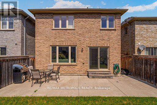 55 Formosa Avenue, Ajax, Ontario  L1Z 0N1 - Photo 25 - E13685336
