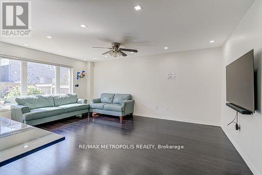 55 Formosa Avenue, Ajax, Ontario  L1Z 0N1 - Photo 7 - E13685336