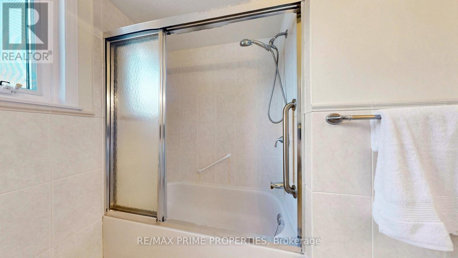 3 Leeswood Crescent E, Toronto, Ontario  M1S 2P4 - Photo 32 - E13685348