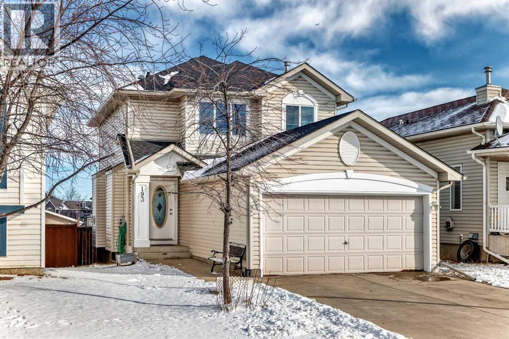 193 Covewood Green NE, Calgary, Alberta  T3K 5G6 - Photo 1 - A2320536
