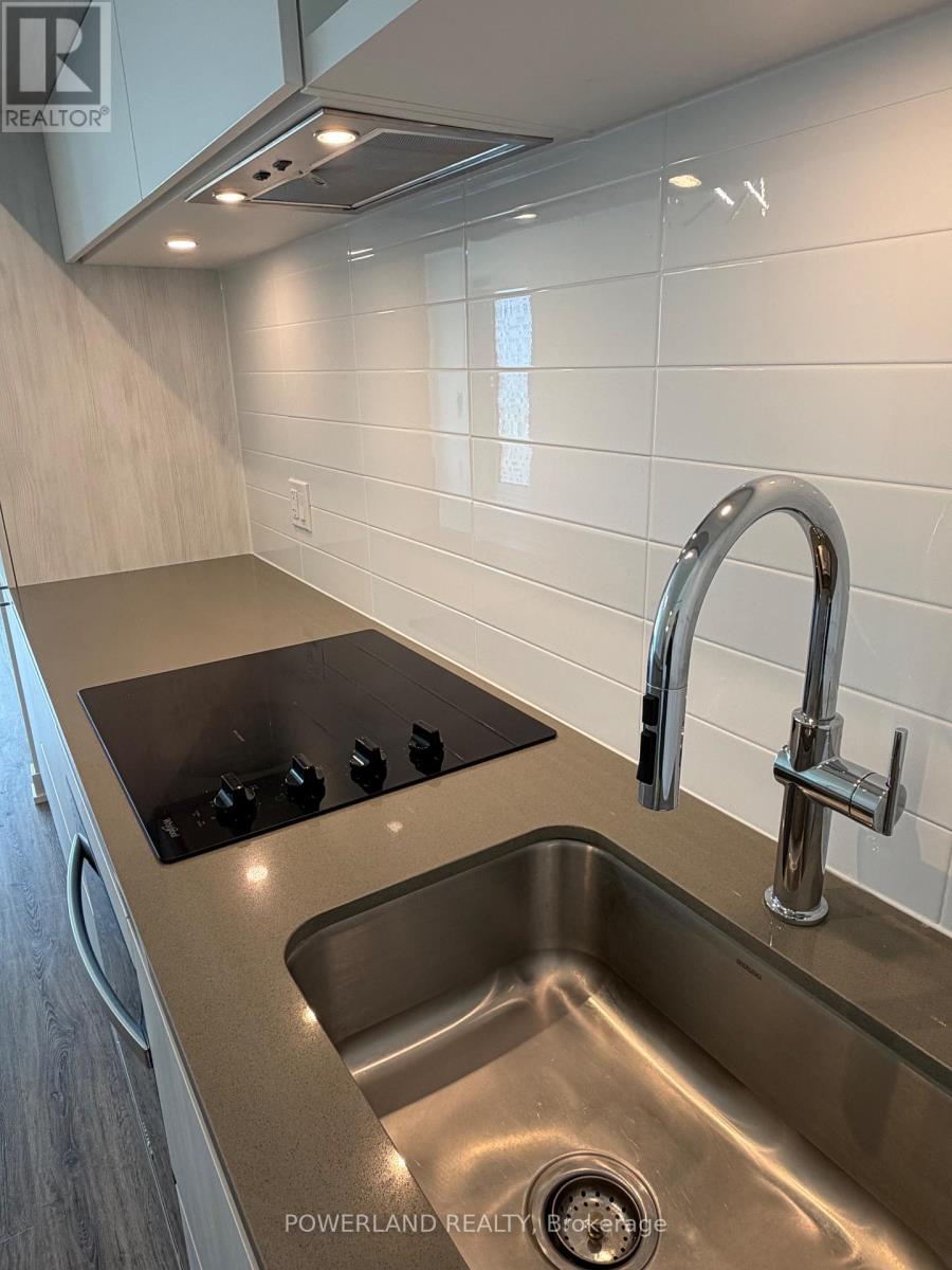 828 - 2 David Eyer Road, Richmond Hill, Ontario  L4S 0N6 - Photo 10 - N13685282