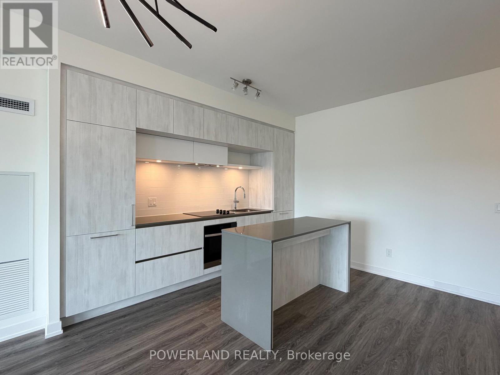 828 - 2 David Eyer Road, Richmond Hill, Ontario  L4S 0N6 - Photo 11 - N13685282