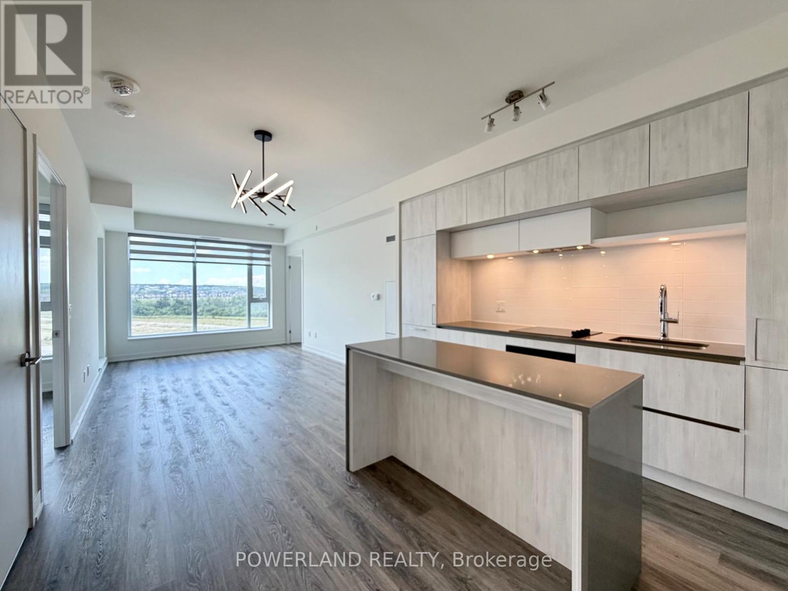 828 - 2 David Eyer Road, Richmond Hill, Ontario  L4S 0N6 - Photo 6 - N13685282