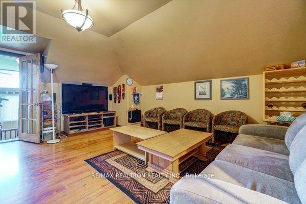 3930 Yonge Street, Bradford West Gwillimbury, Ontario  L3Z 3X6 - Photo 15 - N13685342