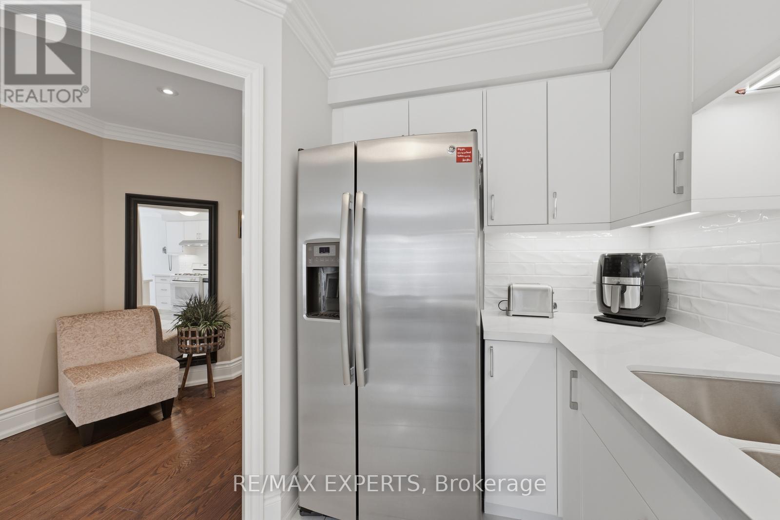 104 Pinedale Gate, Vaughan, Ontario  L4L 8X3 - Photo 20 - N13685356