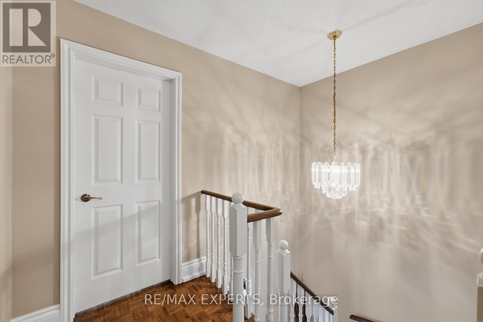 104 Pinedale Gate, Vaughan, Ontario  L4L 8X3 - Photo 25 - N13685356