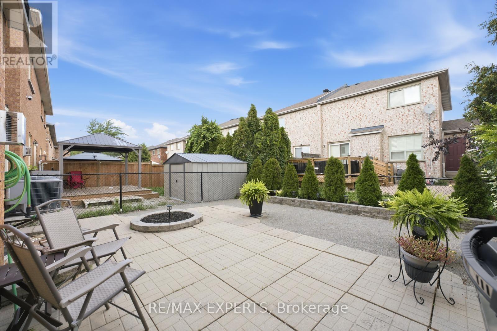 104 Pinedale Gate, Vaughan, Ontario  L4L 8X3 - Photo 39 - N13685356