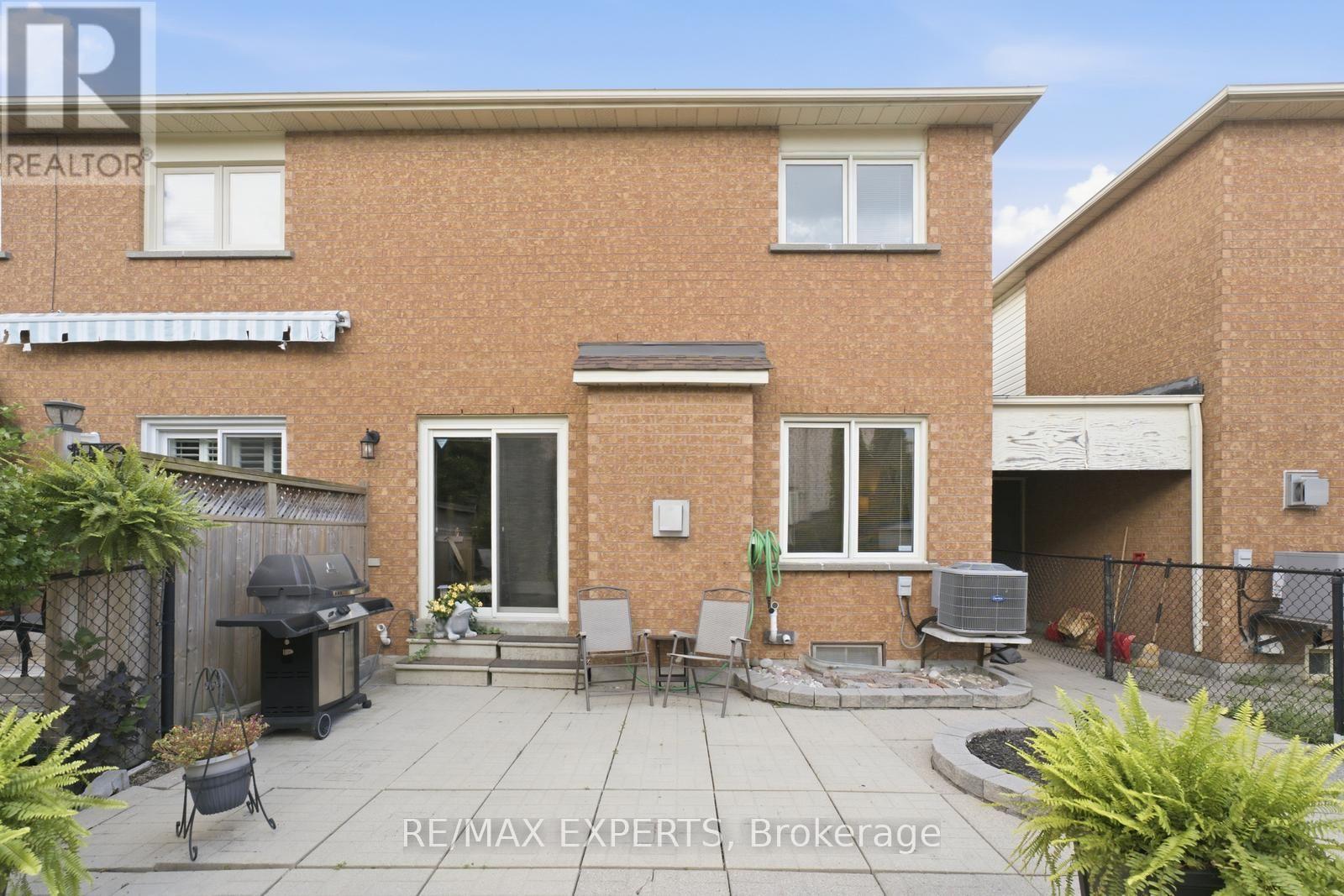 104 Pinedale Gate, Vaughan, Ontario  L4L 8X3 - Photo 42 - N13685356